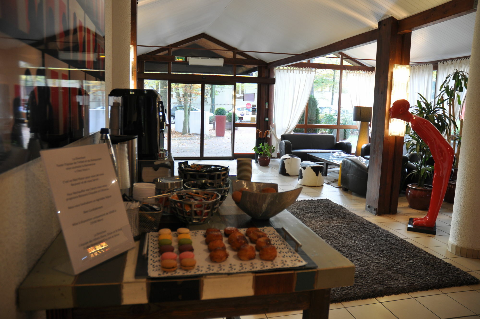 Enzo Hotels Diane - Logis 岩尼维利 外观 照片